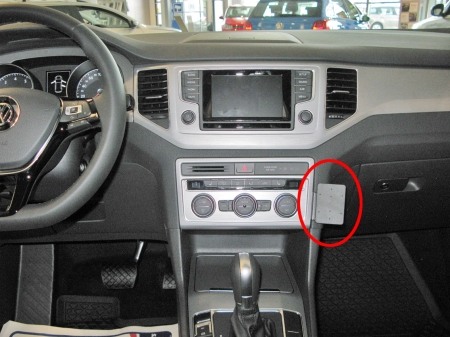 Brodit ProClip, Volkswagen Golf Sportsvan 15-21 in der Gruppe Car-HiFi / Was passt in mein Auto / Volkswagen / Golf / Golf Mk8 2020- / Sonstiges Golf Mk8 2020- bei BRL (240855030)