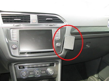 Brodit ProClip, Volkswagen Tiguan 17-24 in der Gruppe Car-HiFi / Was passt in mein Auto / Volkswagen / Tiguan / Tiguan 2016-2024 bei BRL (240855219)