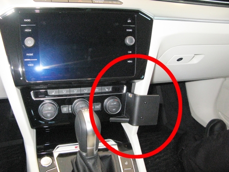 Brodit ProClip, Volkswagen Passat Alltrack 16-23 in der Gruppe Car-HiFi / Was passt in mein Auto / Volkswagen / Passat / Passat B8 2015-2024 / Sonstiges Passat B8 2015-2024 bei BRL (240855401)