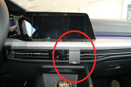 Brodit ProClip, Volkswagen Golf VIII 20- in der Gruppe Car-HiFi / Was passt in mein Auto / Volkswagen / Golf / Golf Mk8 2020- / Sonstiges Golf Mk8 2020- bei BRL (240855620)