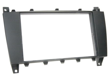 Einbaurahmen 2-DIN Mercedes C-Klasse W203 in der Gruppe Car-HiFi / Was passt in mein Auto / Mercedes / C-Klasse / C-Klasse 2001-2007 W203 bei BRL (70028119020)