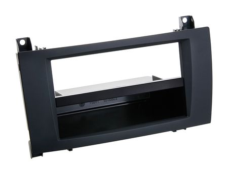 Montagerahmen 1-DIN Mercedes SLK 2005-2011 in der Gruppe Car-HiFi / Was passt in mein Auto / Mercedes / SLK-Klasse / SLK-Klasse 2005-2011 bei BRL (70029119024)