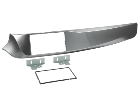 Einbaurahmen 2-DIN Alfa Romeo Giulietta, silber in der Gruppe Car-HiFi / Was passt in mein Auto / Alfa Romeo / Alfa Romeo Giulietta / Alfa Romeo Giulietta 2010-2013 bei BRL (700381001111)