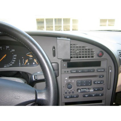 Saab 9-5 98-05, Mitte
