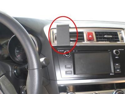 Subaru Outback 15-15, zentriert