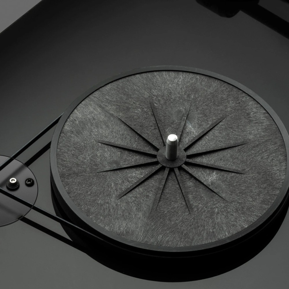 Pro-Ject E1.2 mit Pick It MM E-Tonabnehmer, pianoschwarz