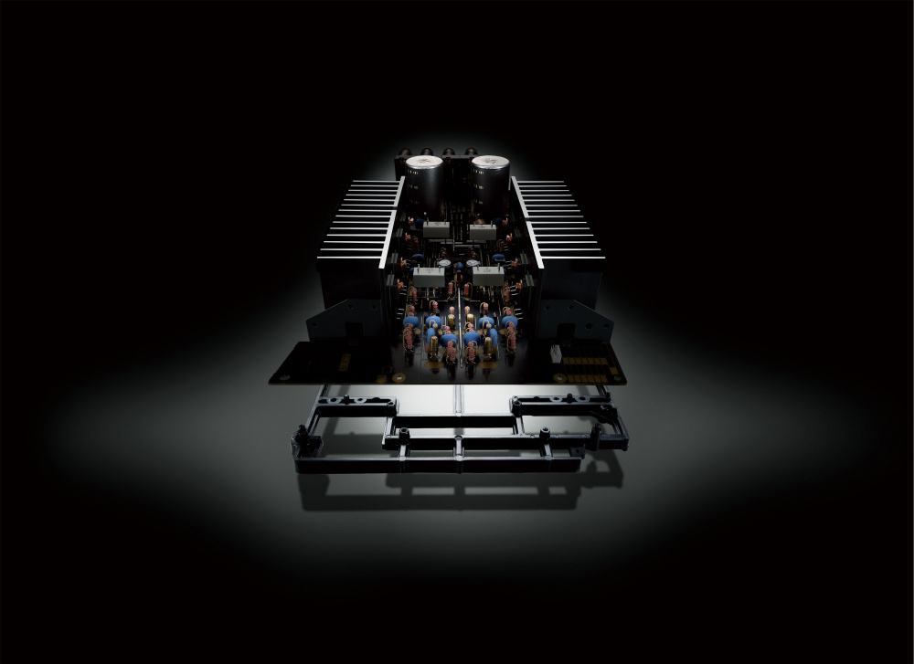 Yamaha A-S301 MK II Stereoverstärker, Silber