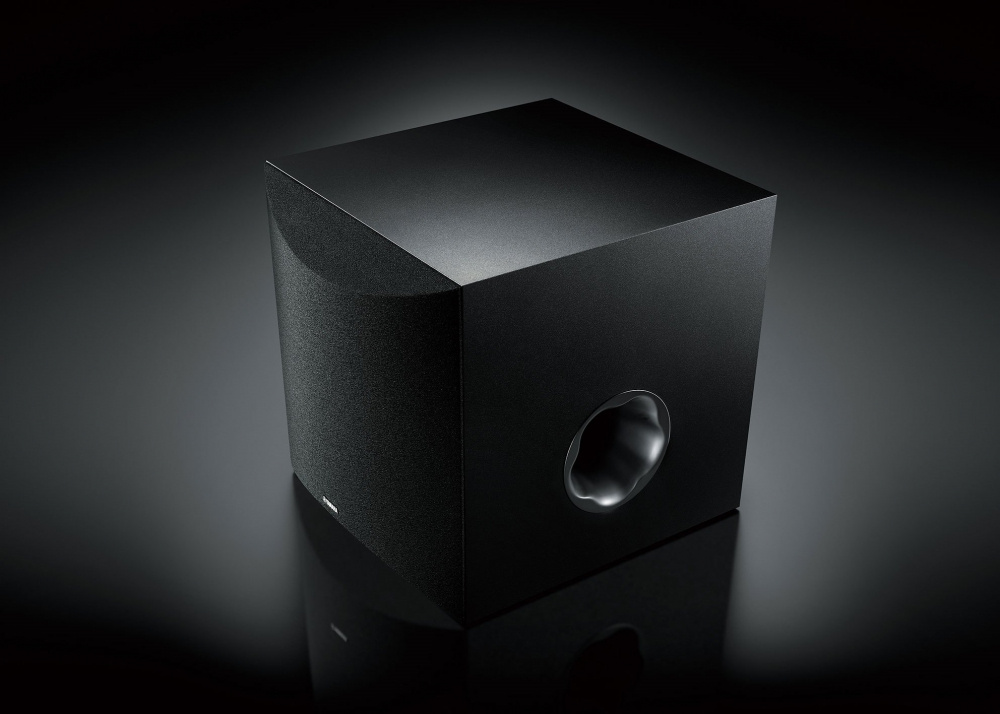 Yamaha NS-SW100, aktiver 10-Zoll-Subwoofer