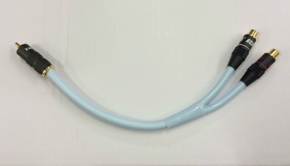 SUPRA Y-Link Adapter F-M 25 cm, 1 Stecker auf 2 Buchsen