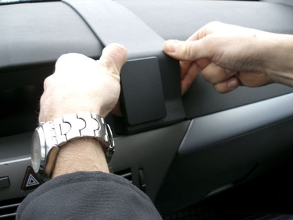 Brodit Verstärkter ProClip, Opel Astra 04-09
