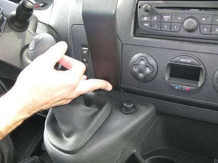 Brodit Verstärkter ProClip, Nissan/Opel/Renault