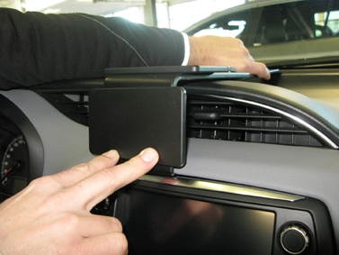 Brodit Verstärkter ProClip, Toyota Yaris 15-20