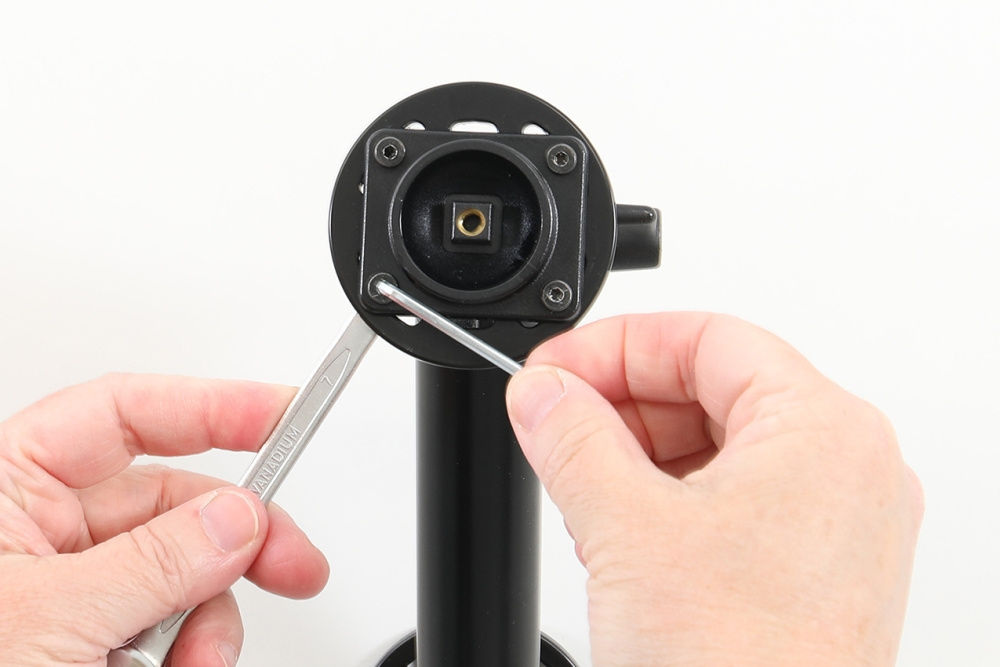 Brodit Aktivhalterung mit Zigarettenanzünderstecker, Samsung Galaxy XCover 7 Pro SM-G766
