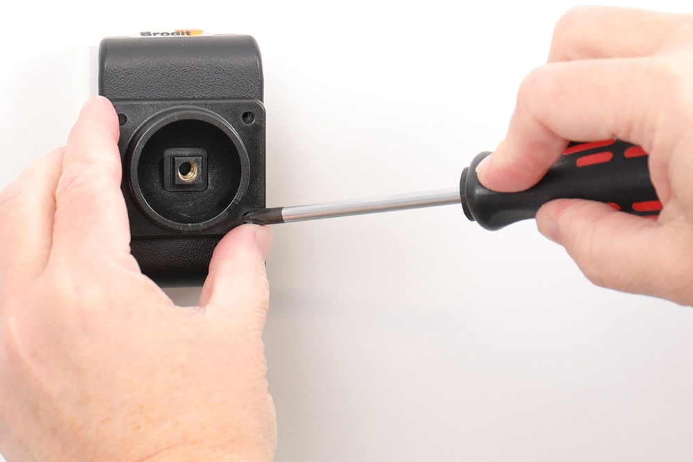 Brodit Aktivhalter mit USB-Kabel und Zigarettenanzünder-Adapter, Apple iPhone 11 Pro
