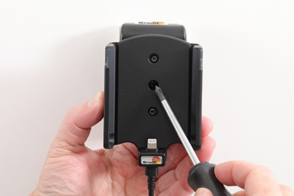 Brodit Aktivhalterung mit USB-Kabel und Zigarettenanzünder-Adapter, Apple iPhone 13 Mini