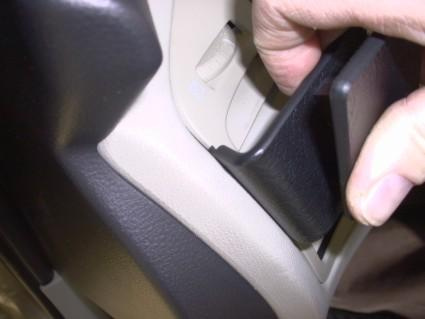 Nissan Primera 02-09, Links