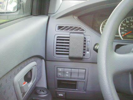 Kia Carens 03-06, Links