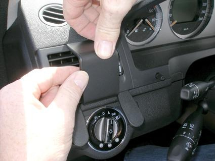 Mercedes Benz C-Klasse 07-10, Links