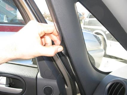 ProClip Montagehalterung Mitsubishi Colt 09-14, links