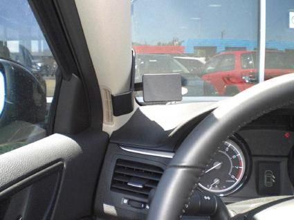 ProClip Montagehalterung Suzuki Kizashi 10-15, links