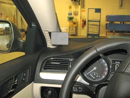 Skoda Superb 09-05, Links