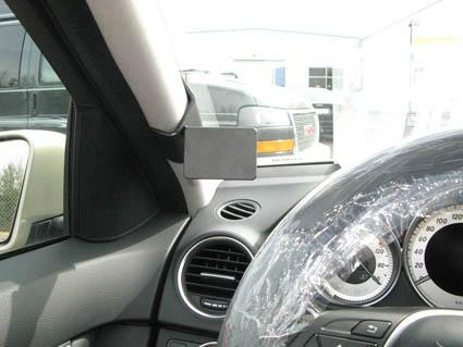 Mercedes Benz C-Klasse 11-14, Links