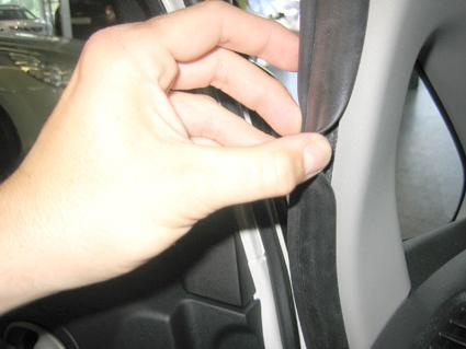 Mitsubishi i-MiEV 10-15, Links