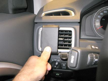 Volvo V70 12-15, Links