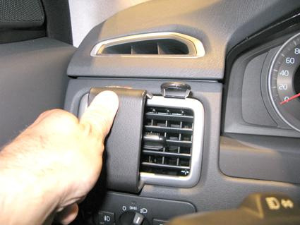 Volvo V70 12-15, Links