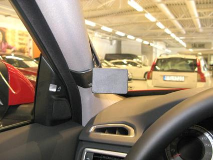 Volvo V70 12-15, Links Hoch