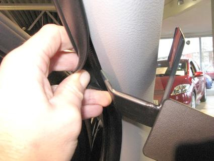 Toyota Yaris 12-14, Links