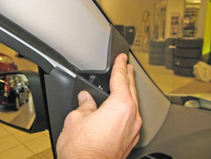 ProClip Montagehalterung Dacia Dokker/Lodgy 14-15, Links
