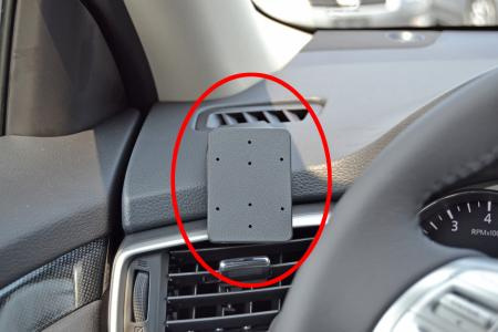 Nissan X-Trail 14-15/Qashqai 14-15, Links, niedrig