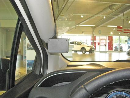 Toyota Yaris 15-, Links