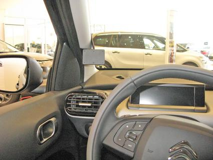 Citroen C4 Cacus 15-, Links