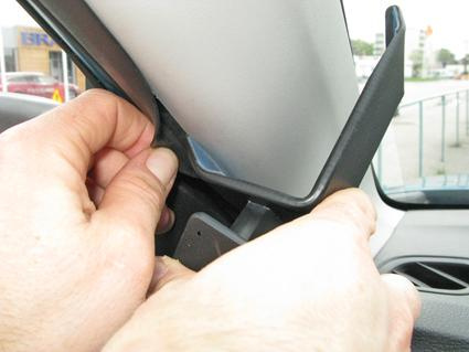 ProClip Montagehalterung Suzuki Vitara 15-15, Links