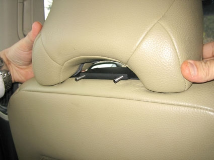 Brodit Kopfstützenhalterung, Volvo V70 97-18