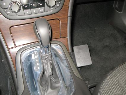 Opel Insignia 09-15, Konsole