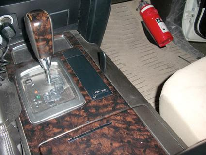 Toyota LandCruiser V8 08-15, Konsole