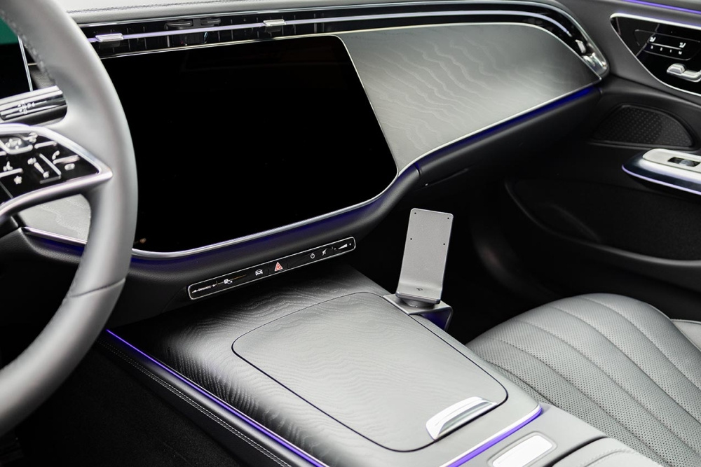 Brodit ProClip, Mercedes Benz E-Klasse, Limousine 24-26