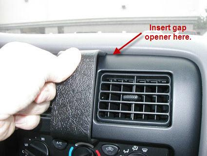 ProClip Montagehalterung Toyota Tacoma 95-04, zentriert