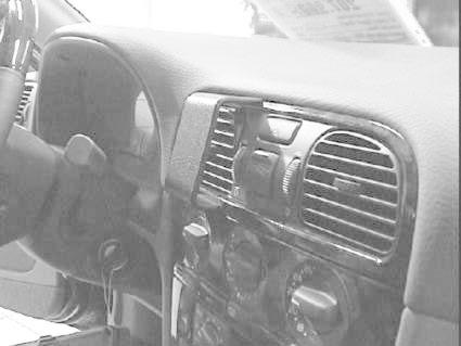 Volvo S40 96-00, zentriert