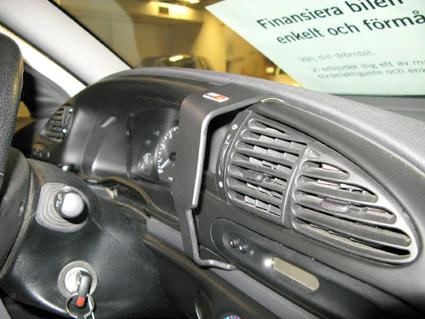 Ford Mondeo 97-00, zentriert
