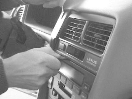 Lexus ES Serie 97-01, Zentriert