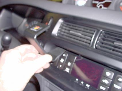 Mitsubishi L200/Pick Up 97-05, Zentriert
