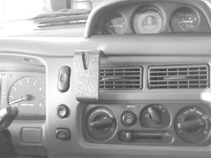 Mitsubishi Pajero Sport 99-06, Zentriert