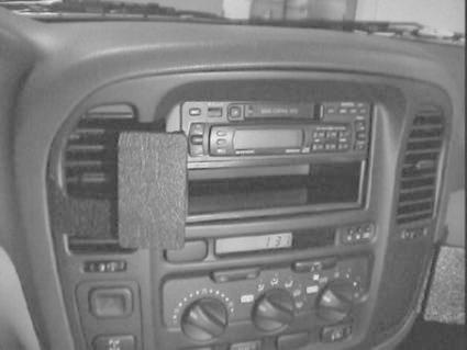 Toyota LandCruiser 100 98-01, zentriert, Doppel-DIN
