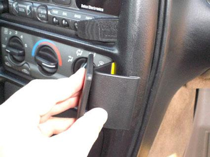 ProClip Montagehalterung Chevrolet Corvette 97-04, angewinkelt