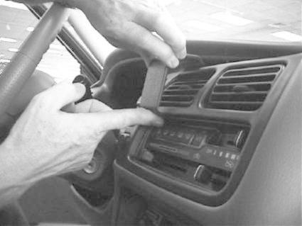 Chevrolet Tracker 98-04, zentriert