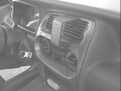 ProClip Montagehalterung Daihatsu Sirion 99-01, zentriert